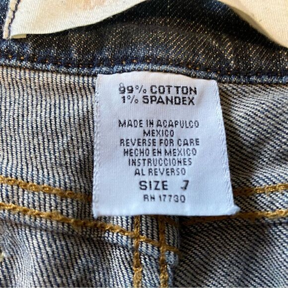 MOSSIMO Flare Jeans, size 7. (J52) - Picture 5 of 7